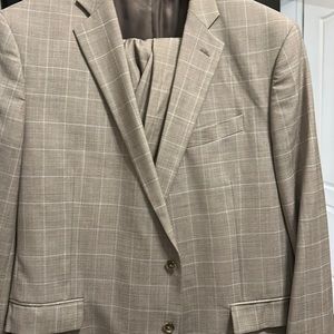 Stafford suit sz 52r pants 44x30